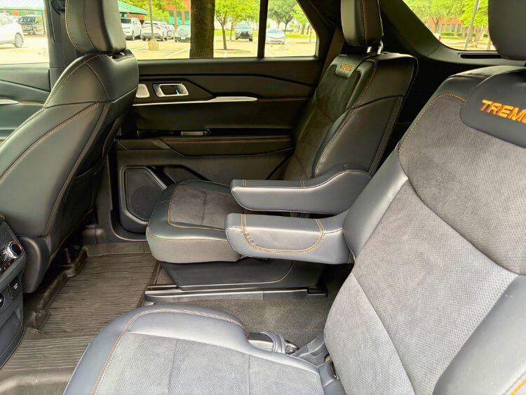 2026-Ford-Explorer-Tremor-2nd-row-1-carpro