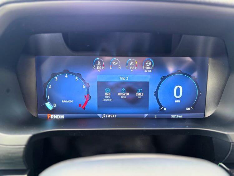 2026-Ford-F-150-Lobo-mpg-digital-driver-displaycarpro.