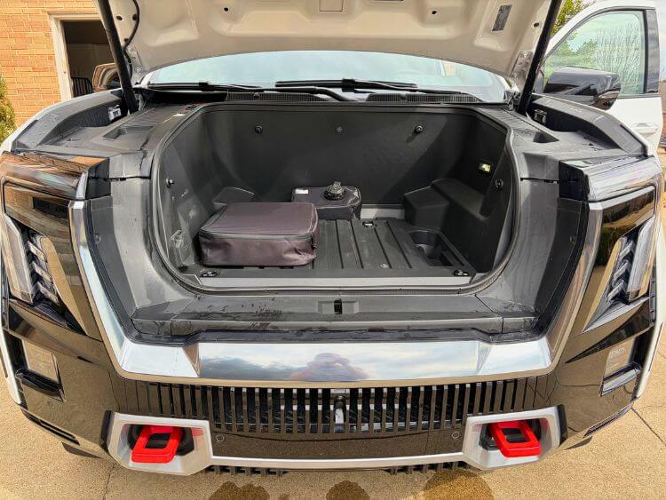 2026-GMC-Sierra-EV-AT4-frunk-carpro