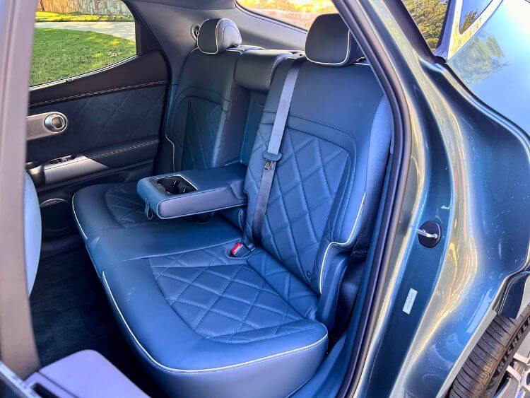 2026-Genesis-GV60-Performance-2nd-row-2