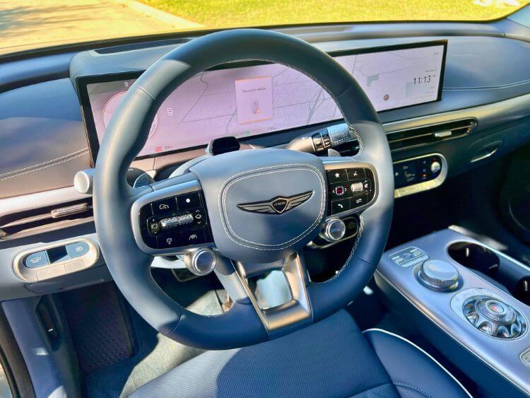 2026-Genesis-GV60-Performance-steering-wheel-2