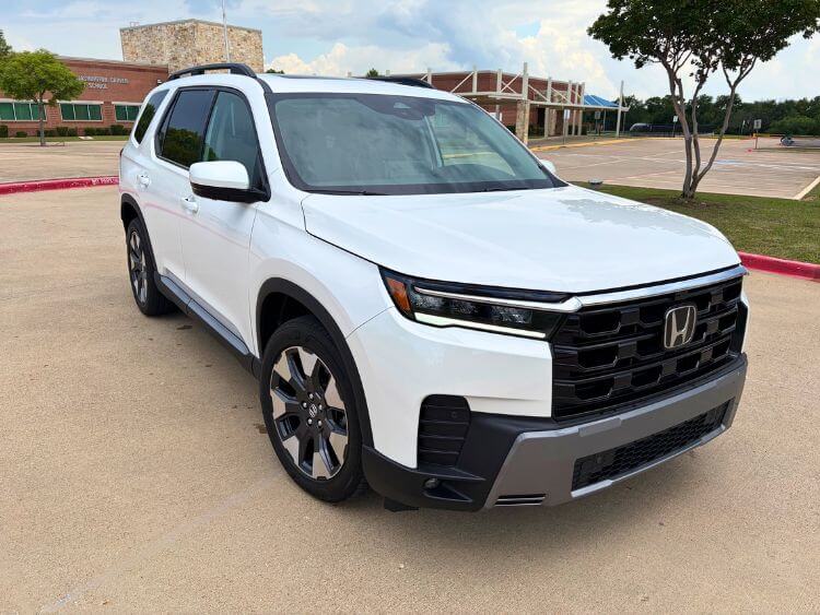 2026-Honda-Pilot-Elite-10-carpro