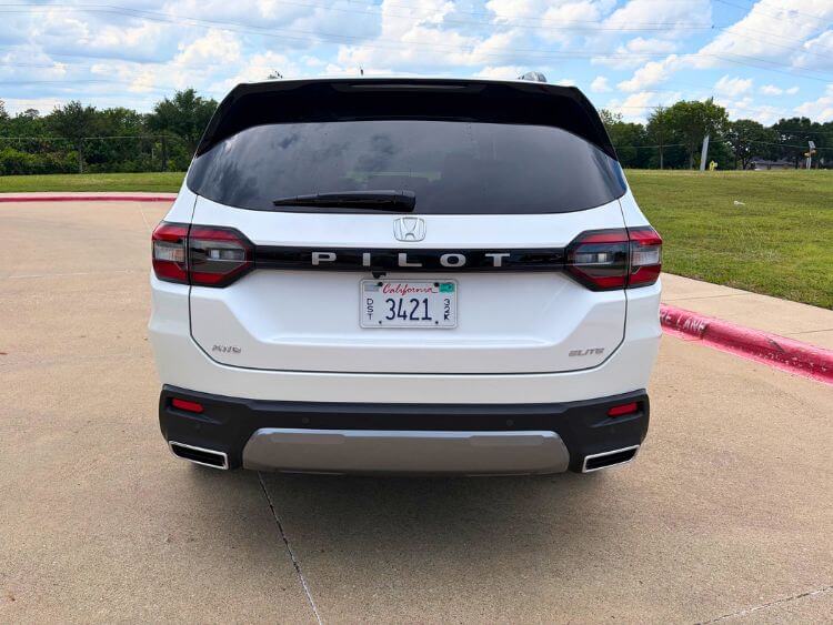 2026-Honda-Pilot-Elite-tail-end-carpro
