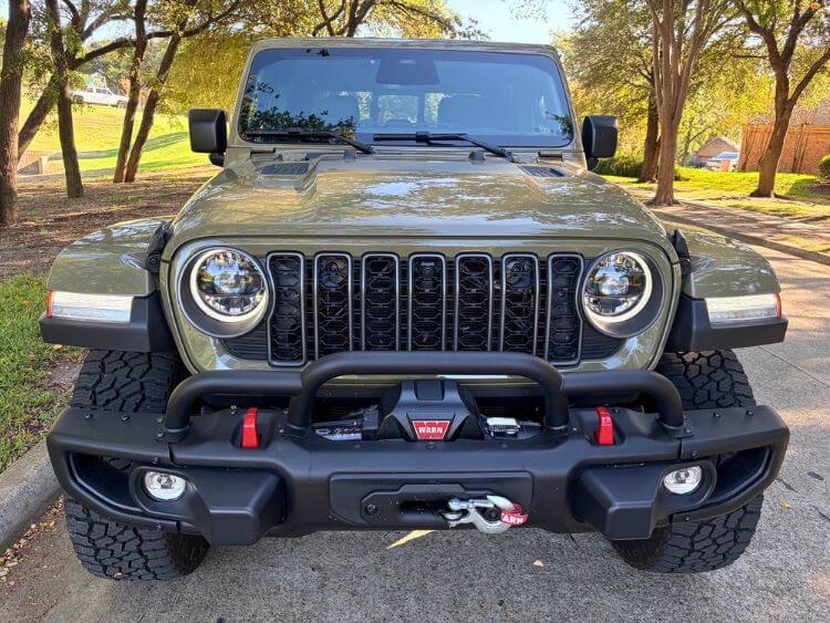 2026-Jeep-Gladiator-Rubicon-X-exterioer-03.jpg