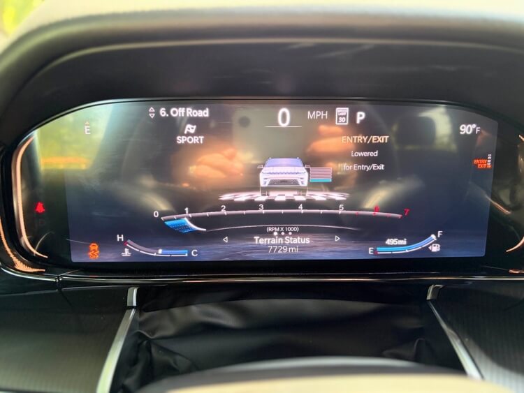 2026-Jeep-Grand-Wagoneer-L-Summit-Obsidian-digital-driver-display-terrain-status-carpro.j