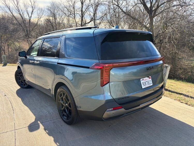 2026-Kia-Carnival-Hybrid-SX-Prestige-exterior-1.cargo.jpg