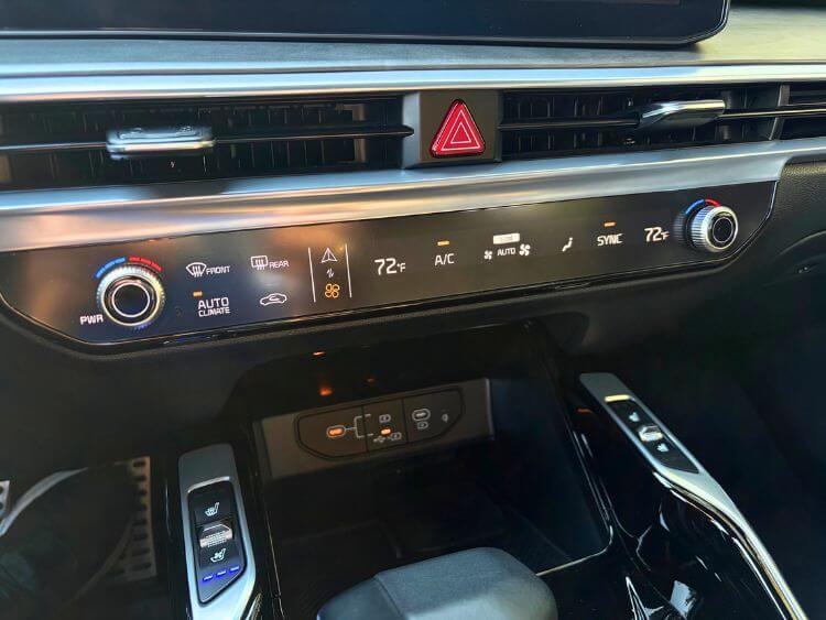 2026-Kia-Sorento-X-Line-SX-Prestige-climate-