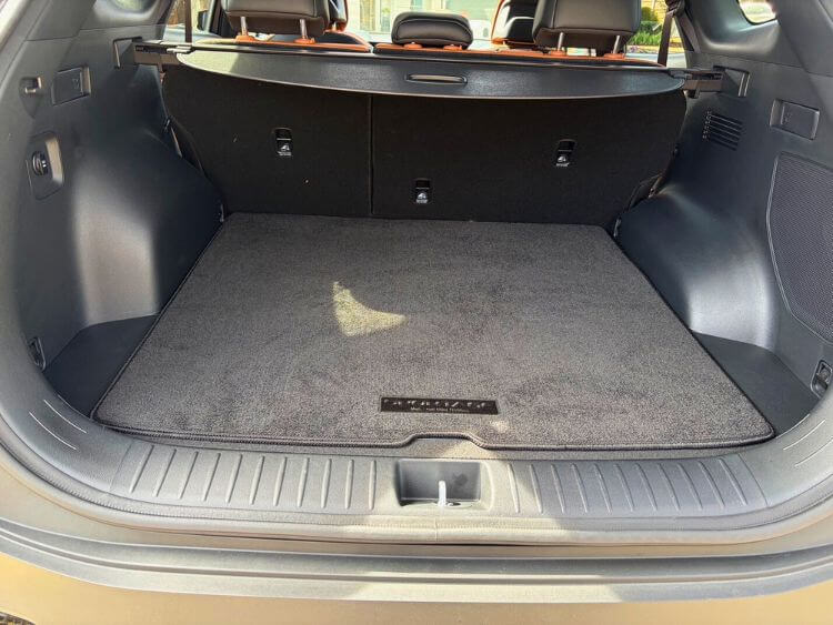 2026-Kia-Sportage-plug-in-hybrid-x-line-cargo-jpg