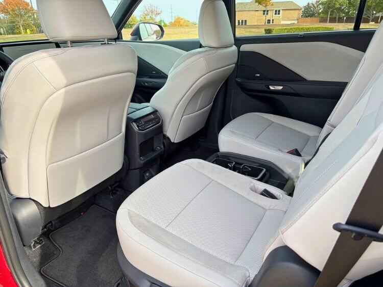 2026-Lexus-TX 550h+-2nd-row-2-carpro