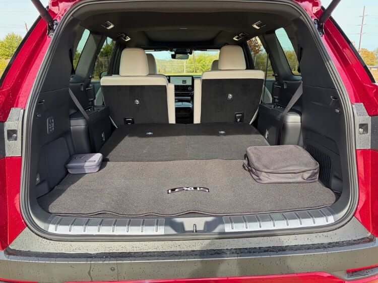 2026-Lexus-TX 550h+-cargo-carpro