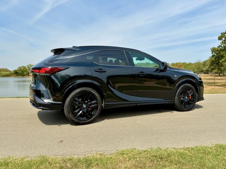 2026-Lexus-rx-500-f-sport-performance-exterior-2.jpg