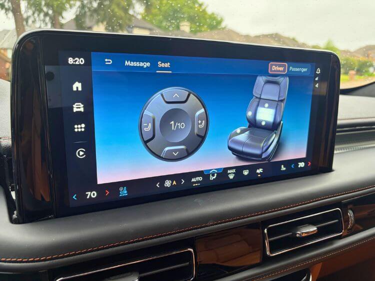 2026-Lincoln-Aviator-Black-Label-seat-massage--carrpro.jpg