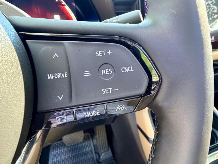 2026-Mazda-CX-5-steering-wheel-controls-carpro