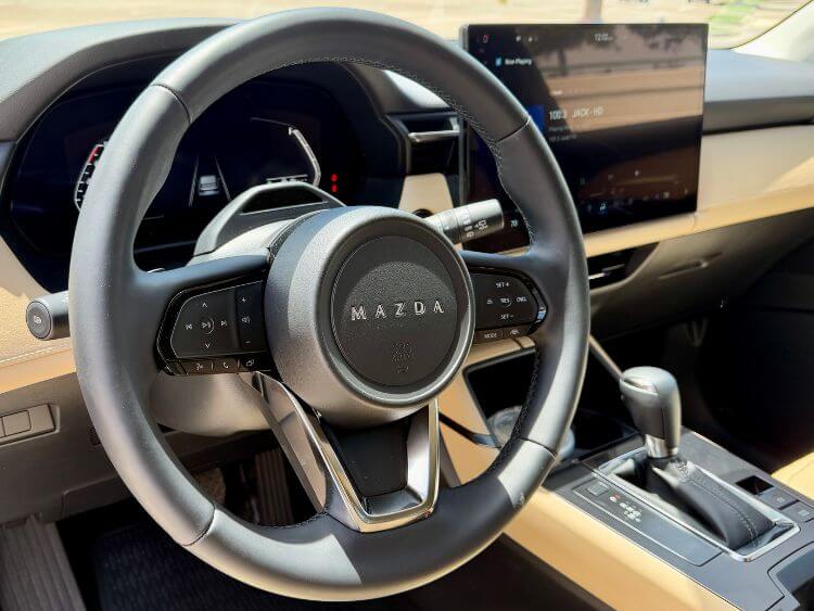 2026-Mazda-CX-5-steering-wheel-cu -carpro.