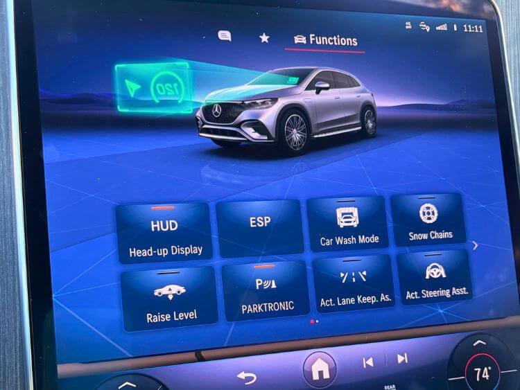 2026-Mercedes-Benz-EQE 320-functions-screen