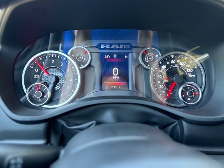 2026-Ram-1500-bighorn-digital-display-2-carpro