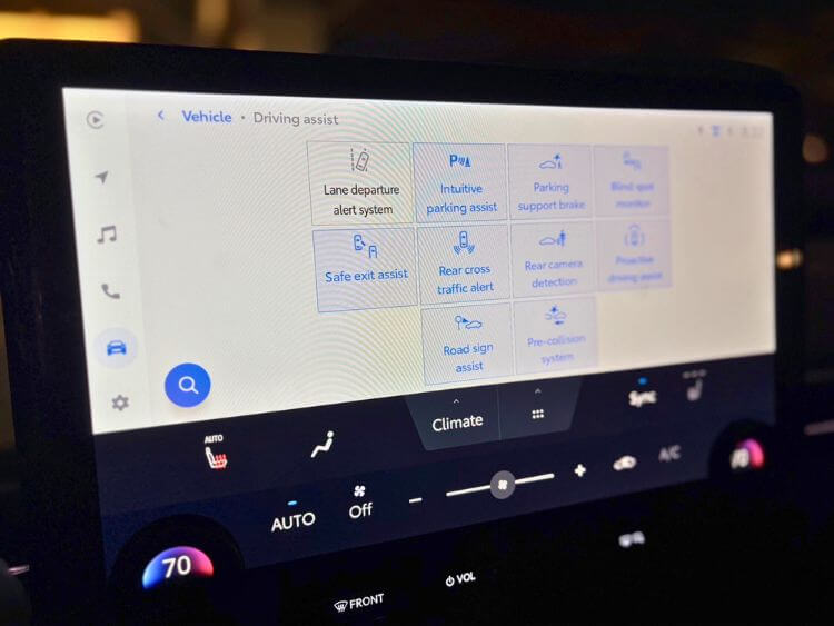 2026-Subaru-Trailseeker-EV-safety-screen-carpro