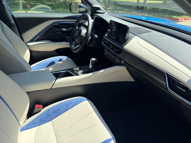 2026-acura-adx-aspec-advance-passenger-side-carpro