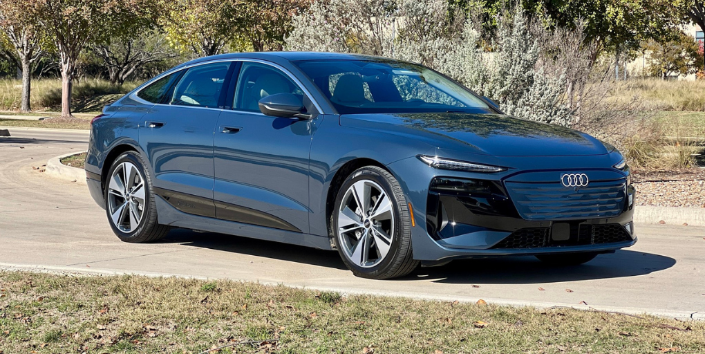 2025 Audi A6 Sportback Prestige e-tron Prestige. CarPro. 
