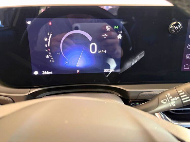 2026-buick-envista-st-digital--display