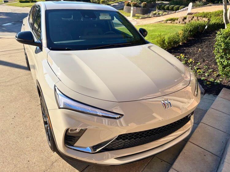 2026-buick-envista-st-exterior-4-carpro.jpg
