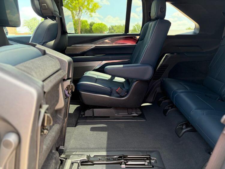 2026-cadillac-escalade-iq-premium-2nd-row-access