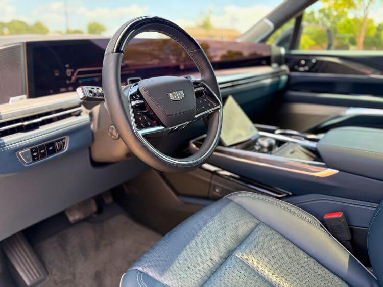 2026-cadillac-escalade-iq-premium-cabin-hero