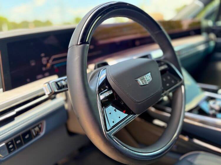 2026-cadillac-escalade-iq-premium-steering-wheel-carpro