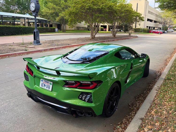 2026-chevrolet-corvette-stingray-2lt-exteriior-3-carpro.