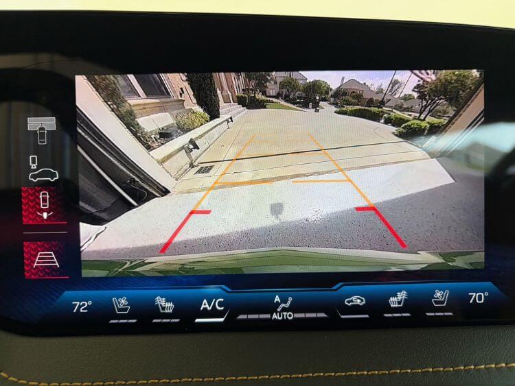 2026-chevrolet-corvette-stingray-2lt-rearview-1-carpro.