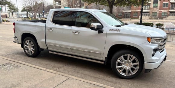 2026-chevrolet-silverado-1500-high-country-carpro (1)