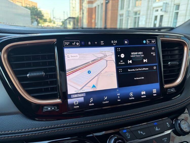 2026-chrysler-pacifica-pinnacle-navigation-carpro.
