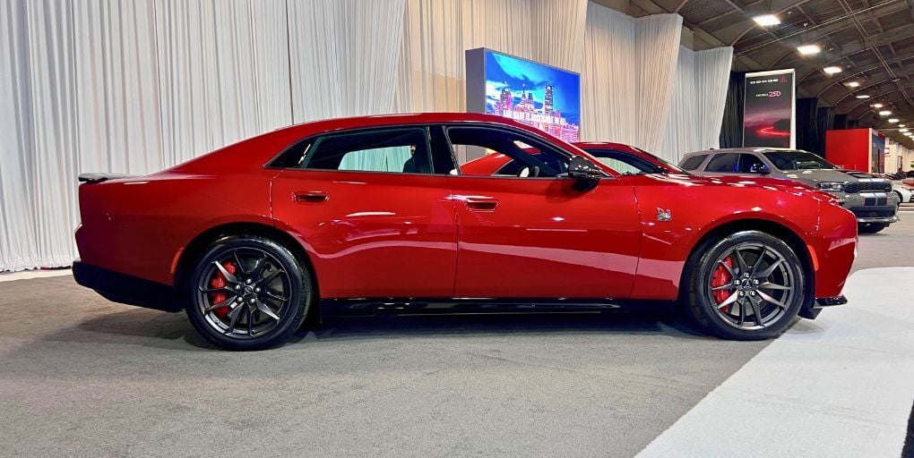 2026-dodge-charger-scat-pack-sixpack