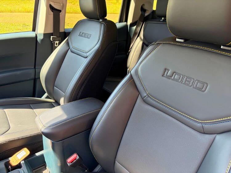 2026-ford-maverick-lobo-seats-carpro