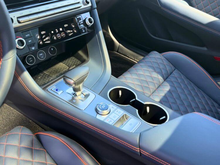 2026-genesis-g70-prestige-graphite-center-console-carpro.j