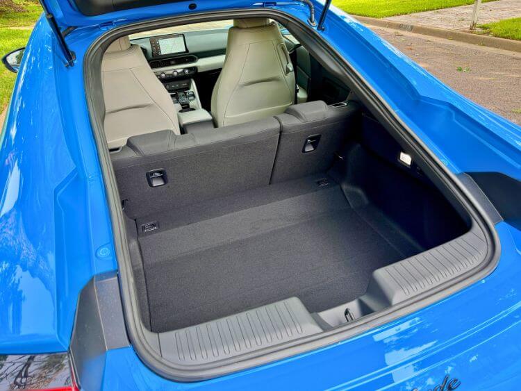 2026-honda-prelude-boost-blue-cargo
