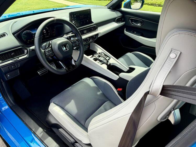 2026-honda-prelude-cabin-4