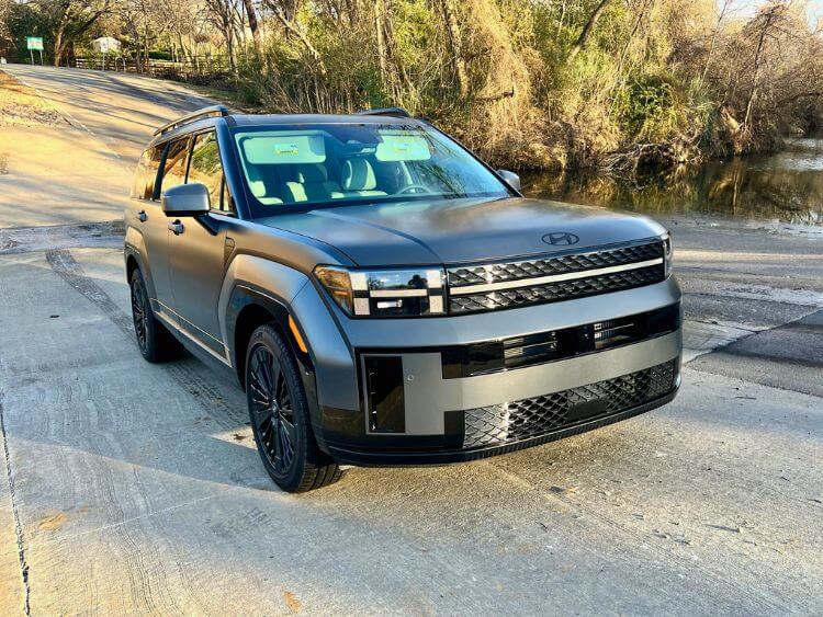 2026-hyunda-santa-fe-calligraphy-hybrid-2-carpro.