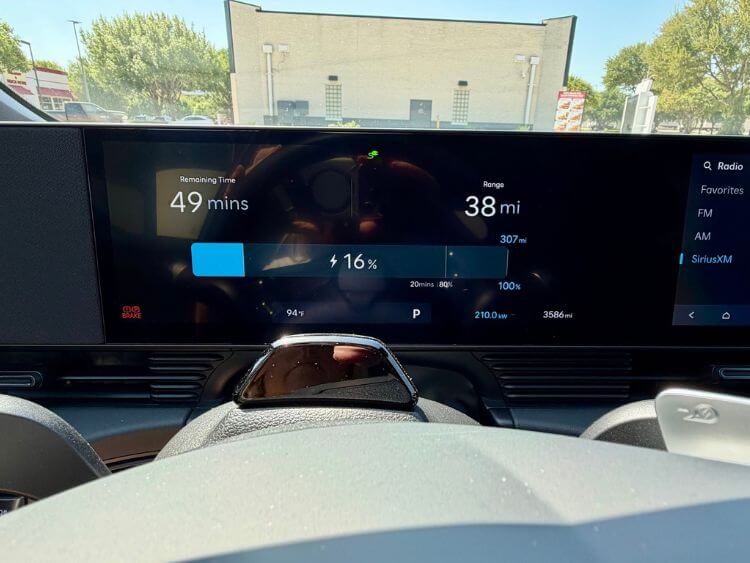 2026-hyundai-ioniq-5-xrt-charging-t-carpro.