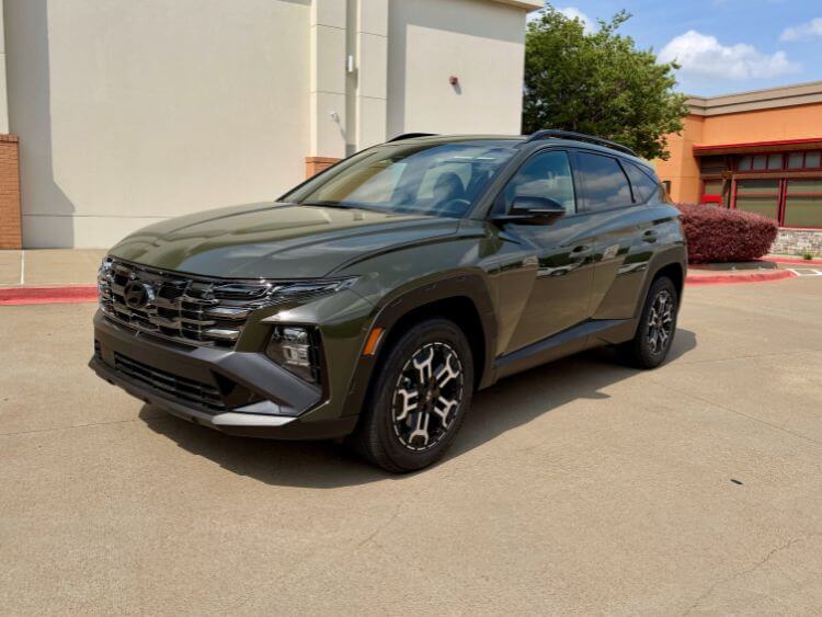 2026-hyundia-tucson-xrt-exterior-4carpro