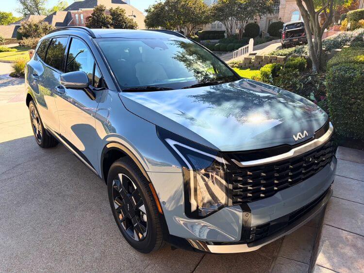2026-kia-sportage-sx-prestige-hybrid-front-end