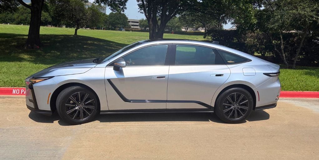 All-New 2026 Lexus ES 350h. CarPro.