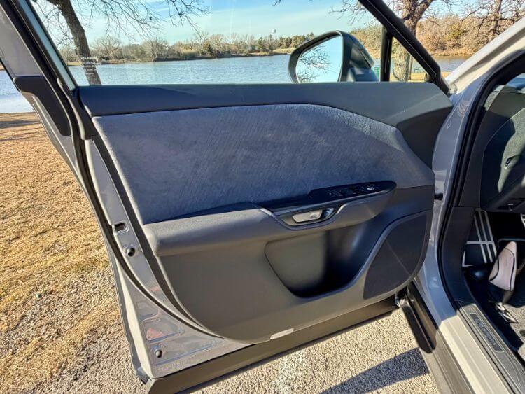 2026-lexus-rz-550ee-f-sport-door-panel-carpro.