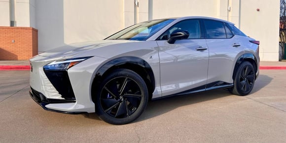 2026-lexus-rz-f=sport