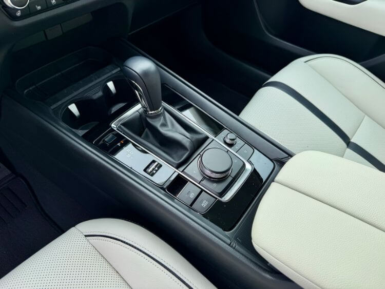 2026-mazda-cx-50-turbo-7-carpro.