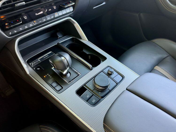 2026-mazda-cx-90-phev-premium-plus-console-3-carpro