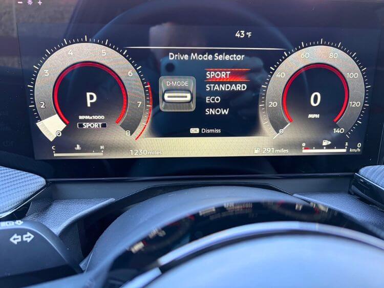 2026-nissan kicks-sr-interior-drive-select-carpro