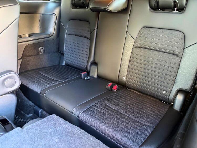 2026-nissan-pathfinder-rock-creek-2nd-row-carpro.jpg