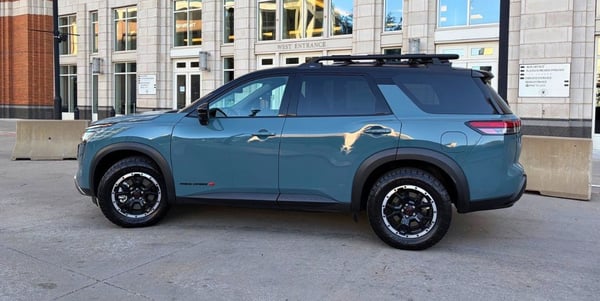 2026-nissan-pathfinder-rock-creek-carpro-feature-1