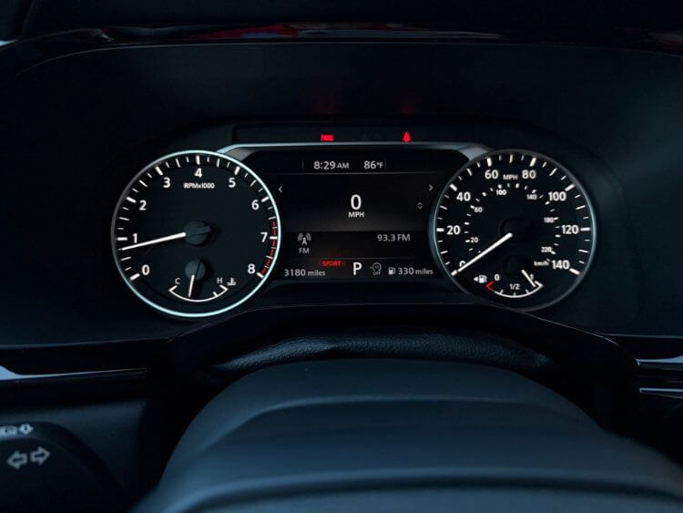 2026-nissan-pathfinder-rock-creek-digital-display-carpro.jpg